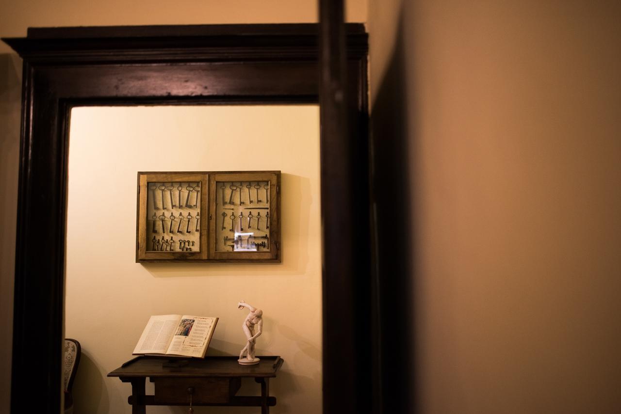 All'Ombra Della Torre Only Rooms シエーナ エクステリア 写真